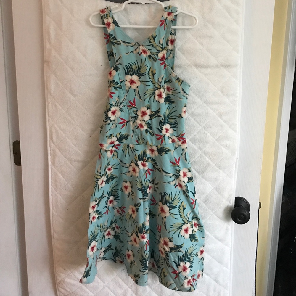 Hollister dress size xs